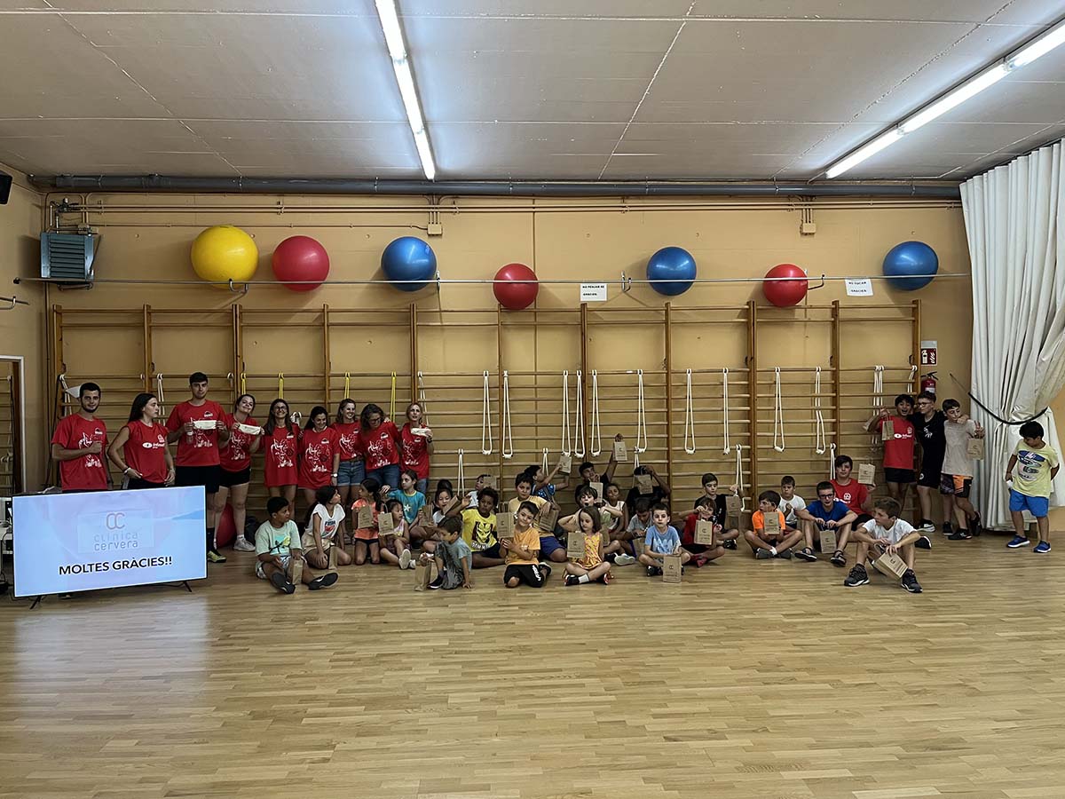 Clínica Cervera torna a realitzar un taller infantil sobre salut i higiene bucodental